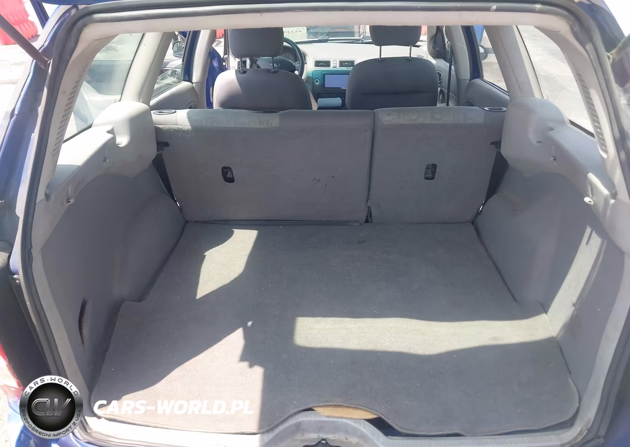 2005 Ford Focus Zxw VIN:1FAFP36NX5W215518 - 17