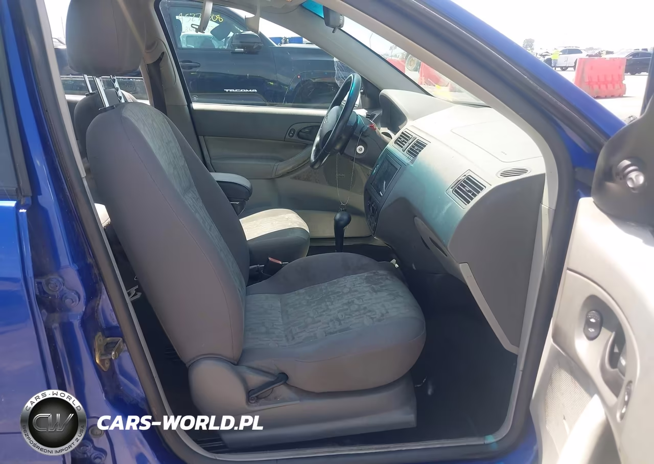 2005 Ford Focus Zxw VIN:1FAFP36NX5W215518 - 5