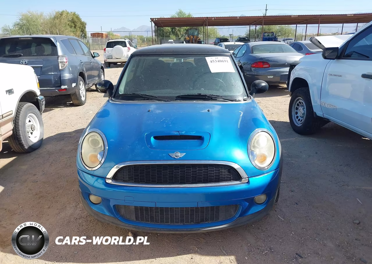 2008 Mini Cooper S VIN:WMWMF73528TV33944 - 13