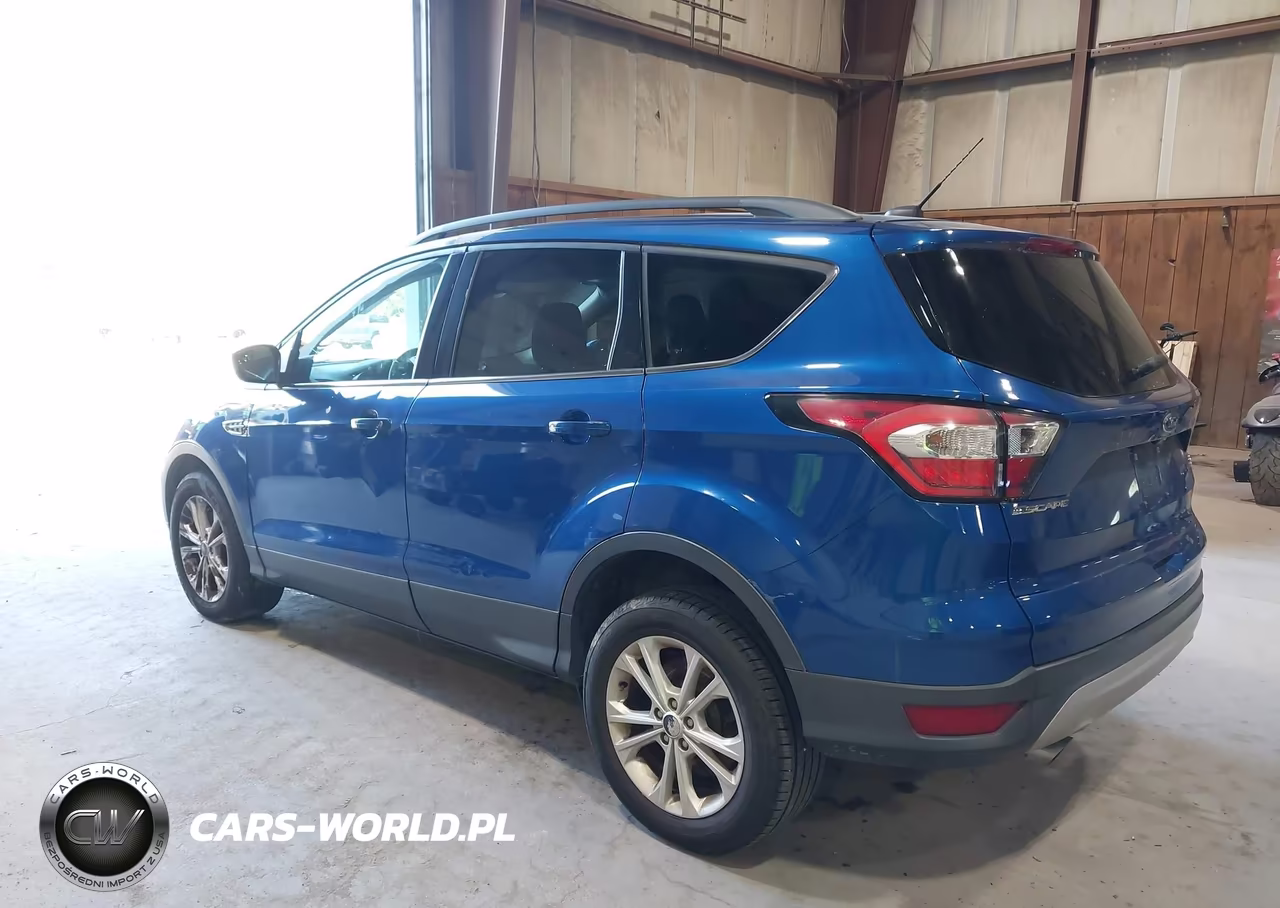 2018 Ford Escape Se VIN:1FMCU9GD3JUB75914 - 3
