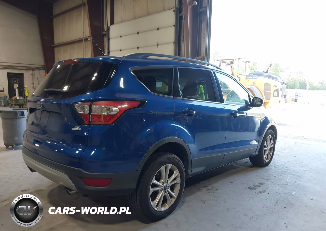2018 Ford Escape Se VIN:1FMCU9GD3JUB75914 - 4