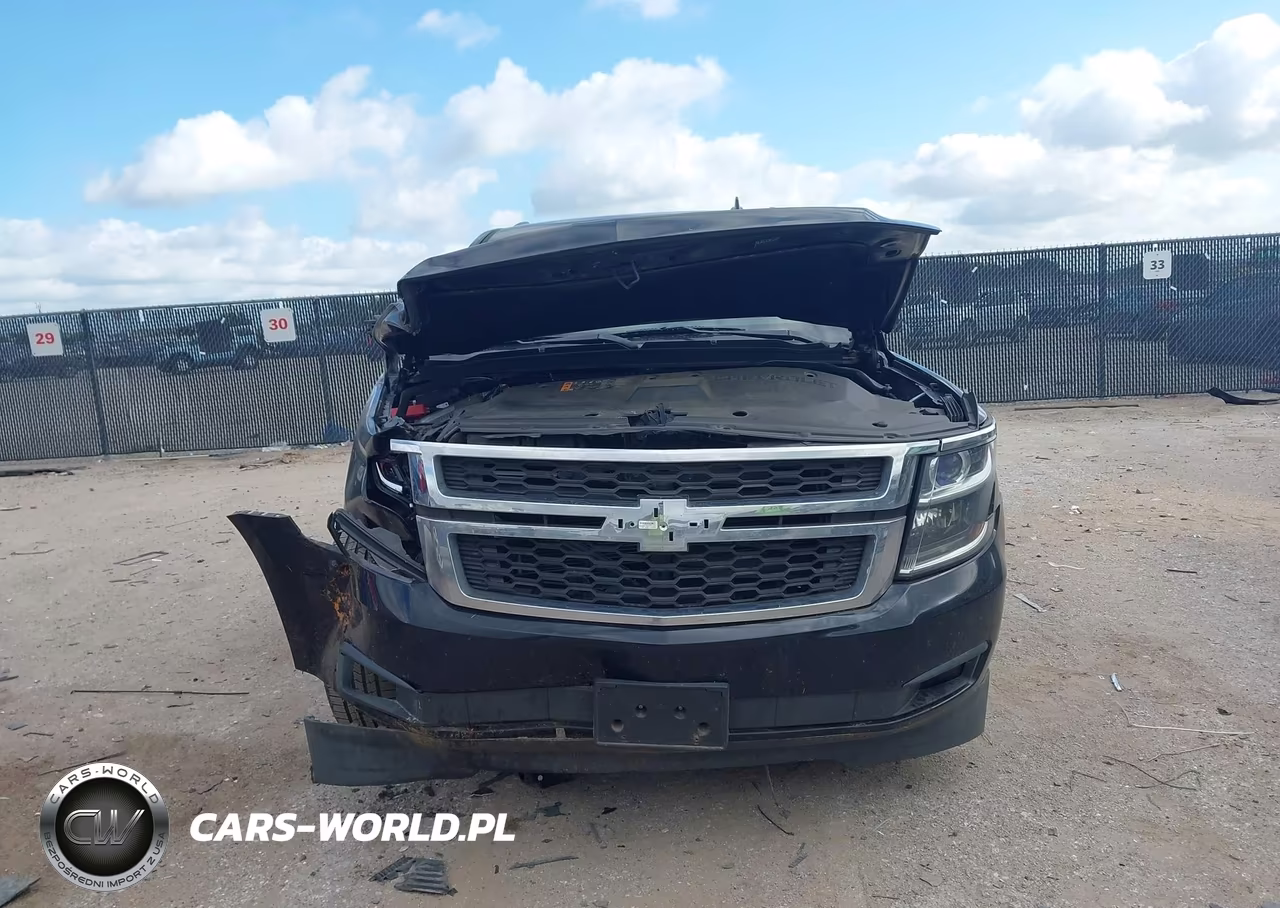 2017 Chevrolet Tahoe Lt VIN:1GNSCBKC8HR120890 - 11