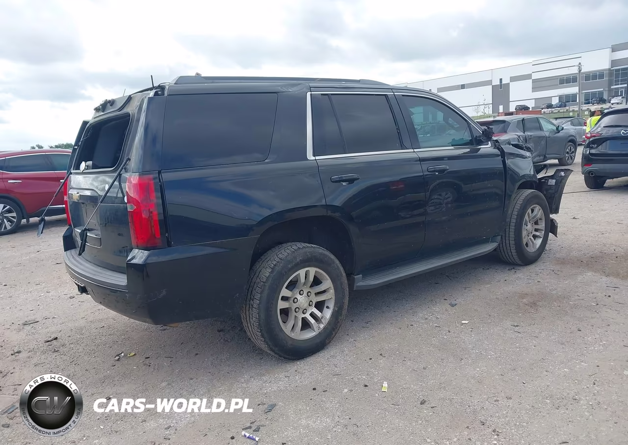 2017 Chevrolet Tahoe Lt VIN:1GNSCBKC8HR120890 - 4