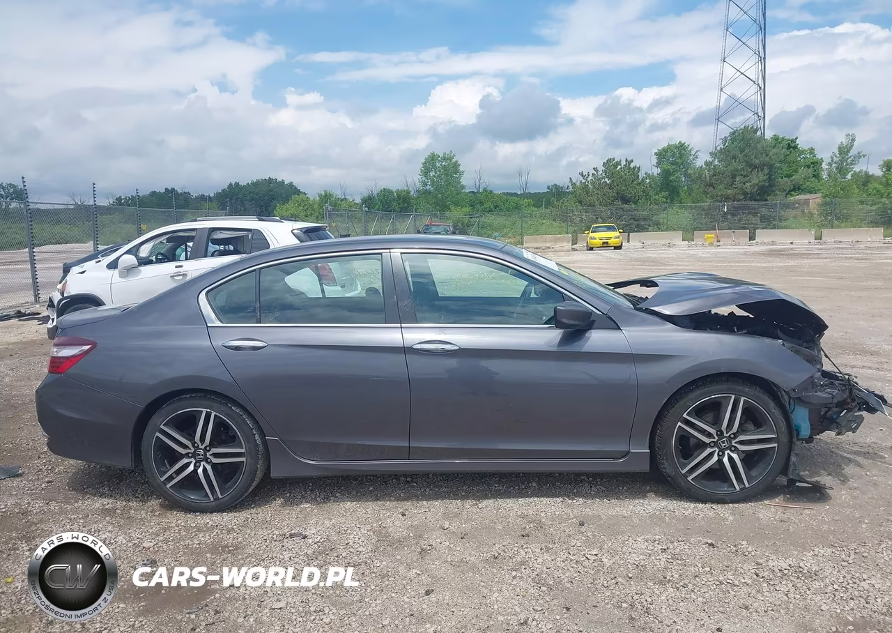 2017 Honda Accord Sport VIN:1HGCR2F59HA159446 - 13