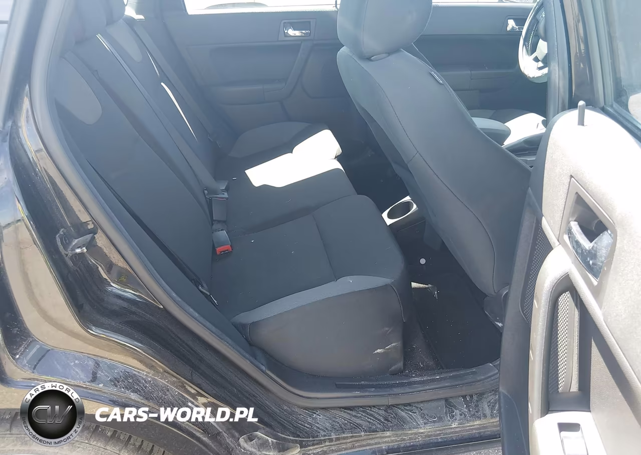 2009 Ford Focus Ses VIN:1FAHP36N39W209302 - 8