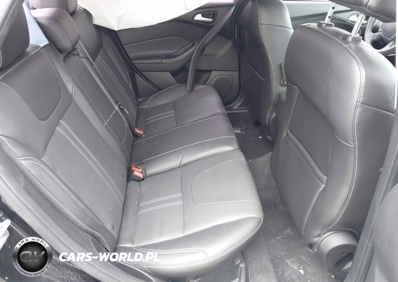 2014 Ford Focus Se VIN:1FADP3F28EL233840 - 8