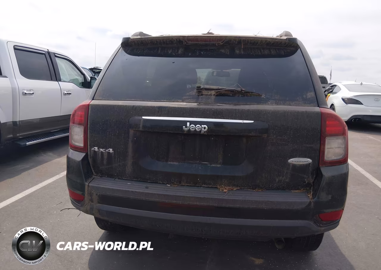 2017 Jeep Compass Latitude 4X4 VIN:1C4NJDEB9HD154585 - 16