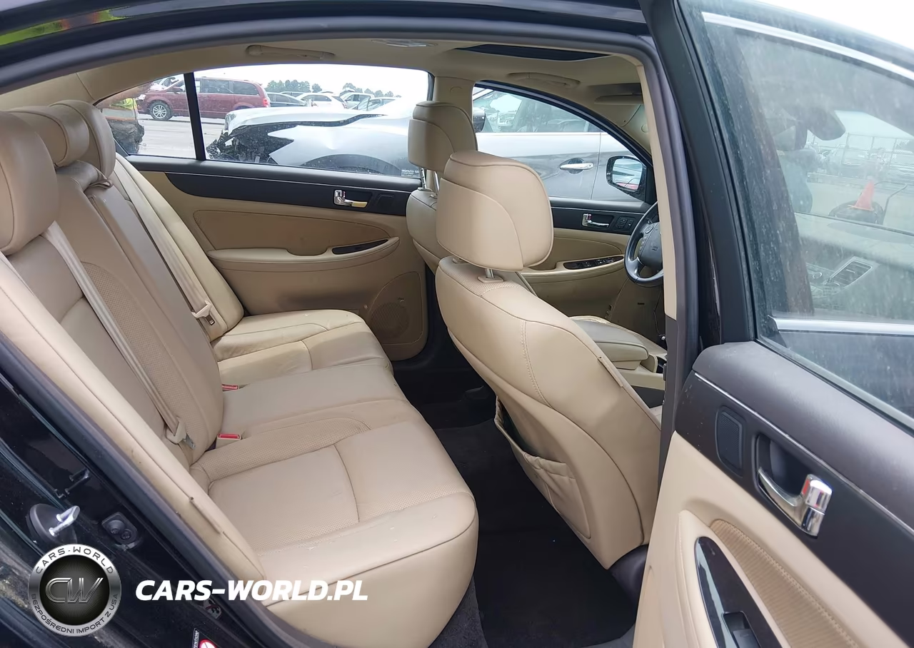 2009 Hyundai Genesis 3.8 VIN:KMHGC46E59U026790 - 8