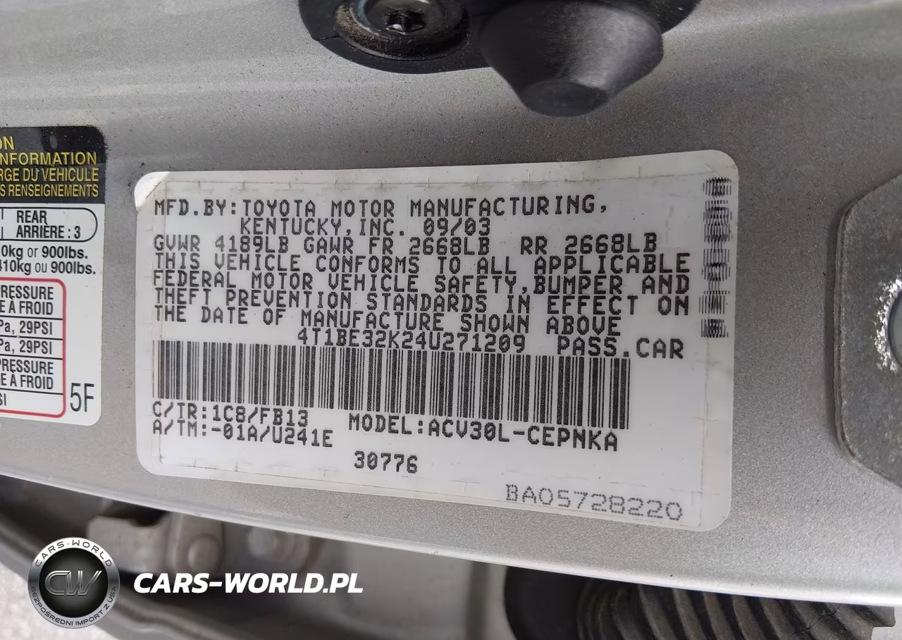 2004 Toyota Camry Le VIN:4T1BE32K24U271209 - 9