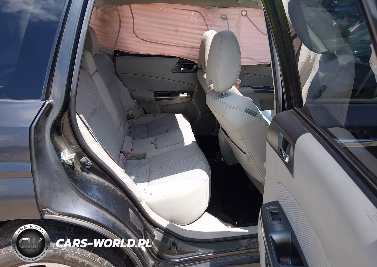 2011 Subaru Forester 2.5X Premium VIN:JF2SHBDC3BH773486 - 8