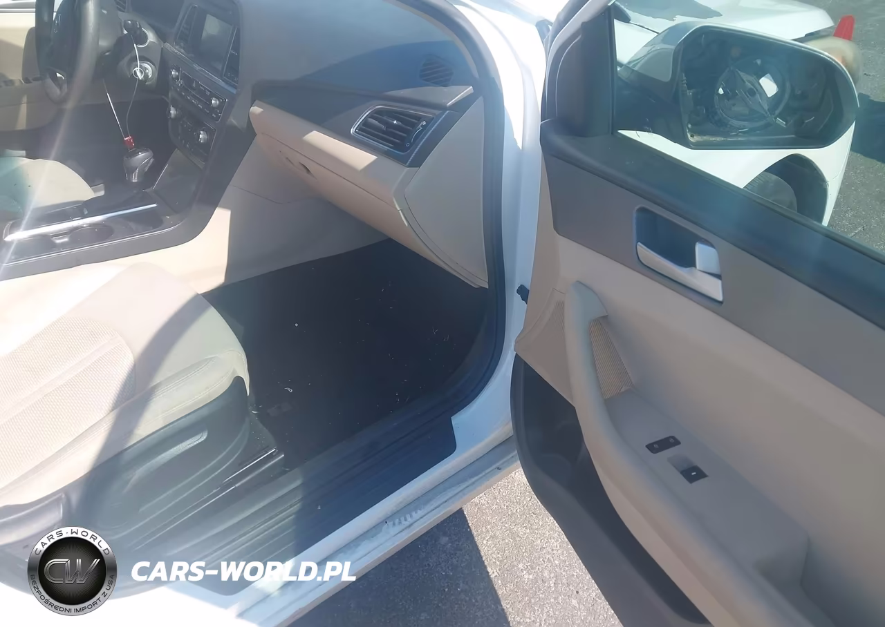 HYUNDAI SONATA VIN:5NPE24AF7GH326093 - 5