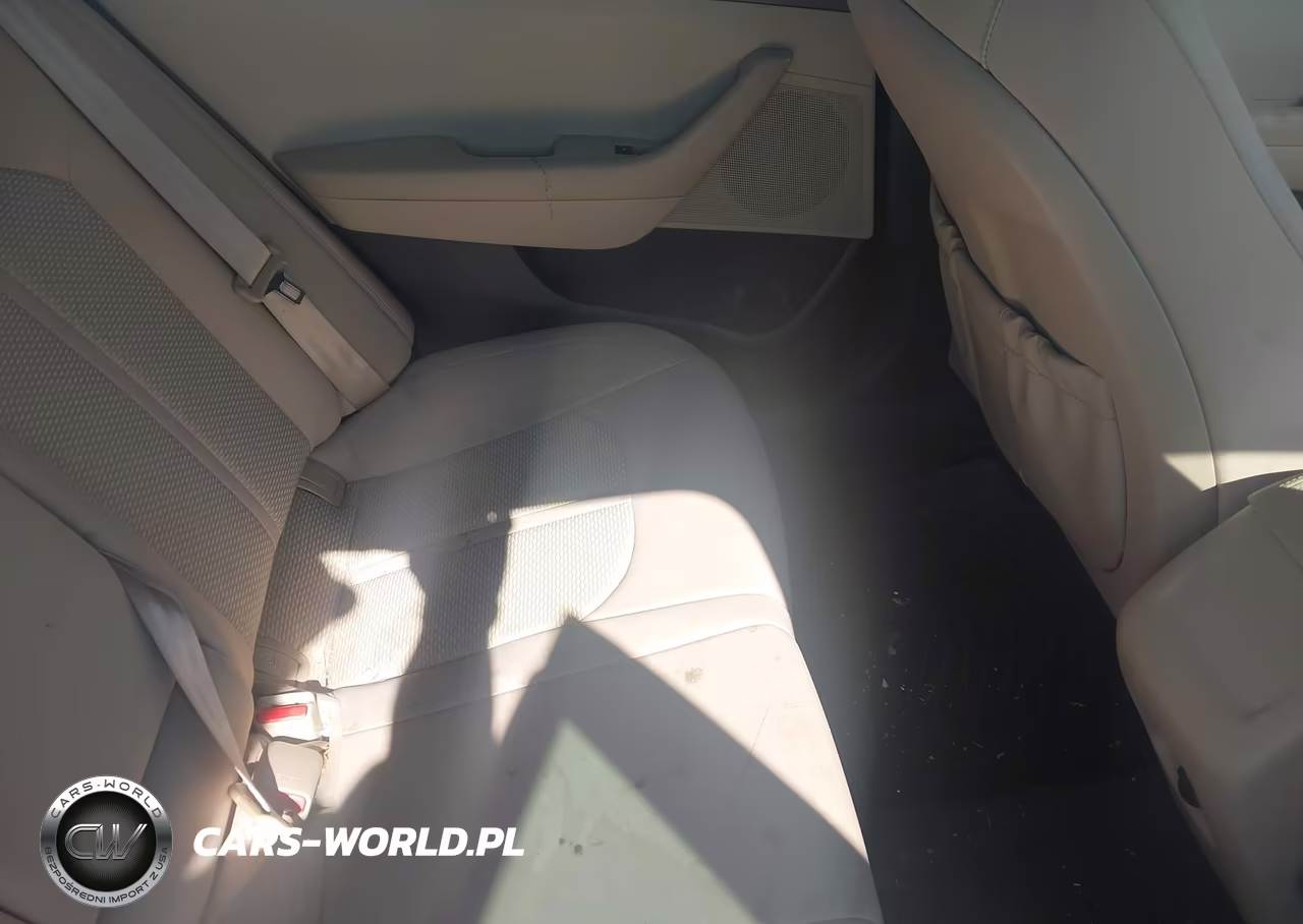 HYUNDAI SONATA VIN:5NPE24AF7GH326093 - 8