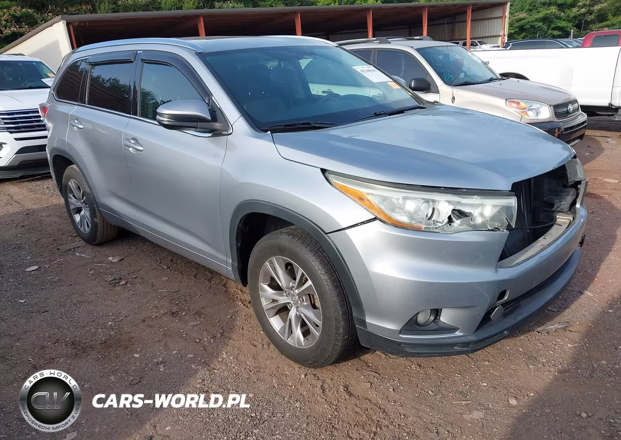 2015 Toyota Highlander Xle V6 – zdjęcie 1 z 16