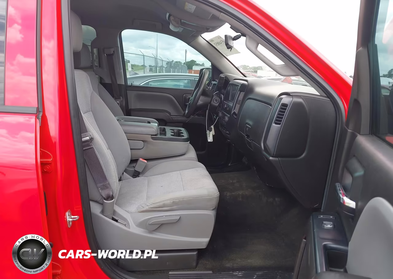 2017 Chevrolet Silverado 1500 Custom VIN:1GCRCPEH0HZ175443 - 5