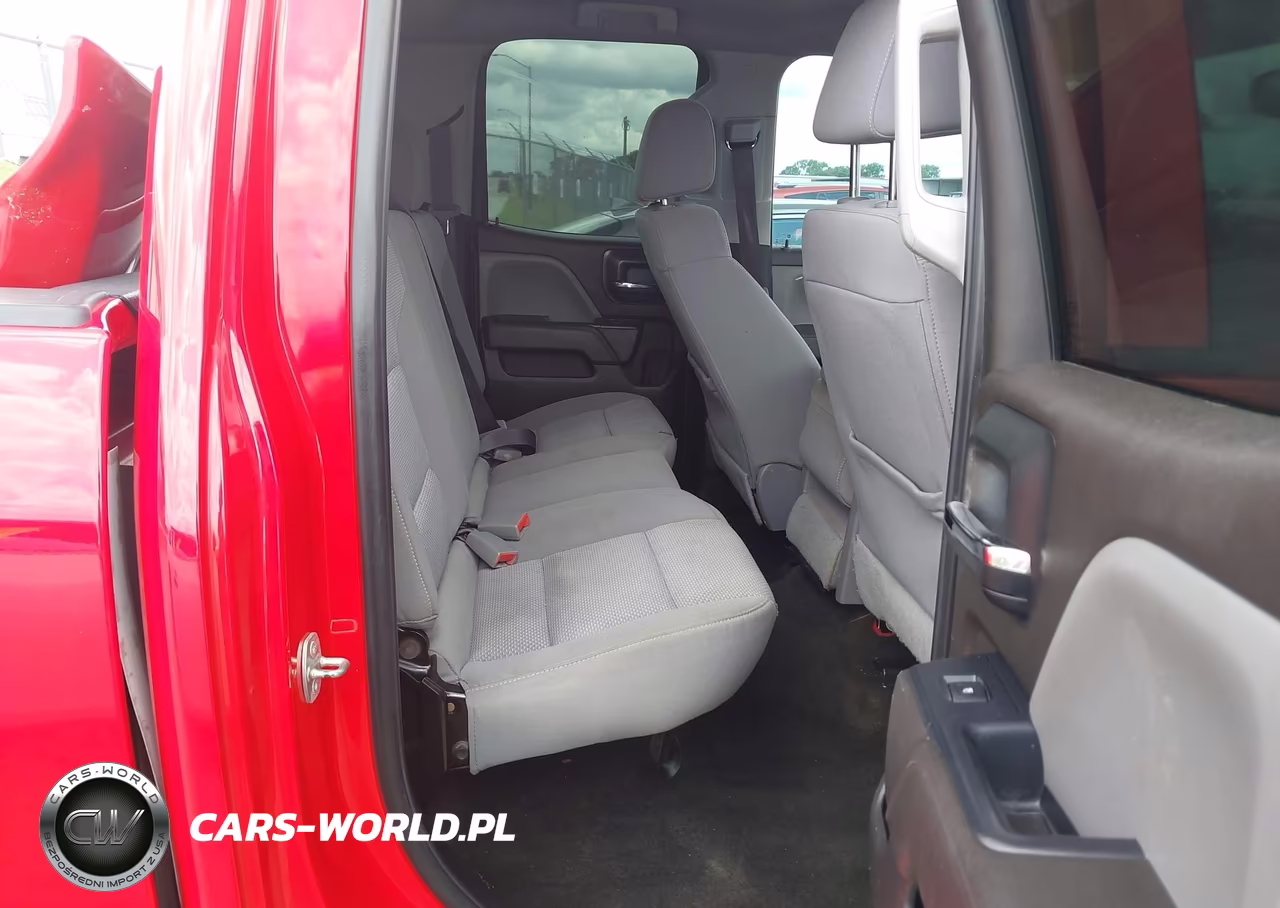 2017 Chevrolet Silverado 1500 Custom VIN:1GCRCPEH0HZ175443 - 8