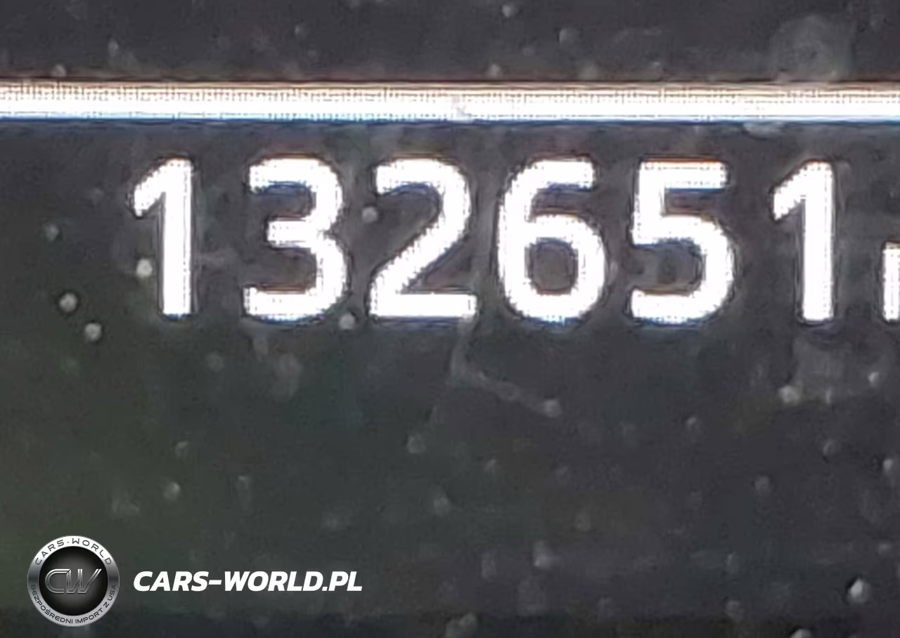 2018 Toyota Camry Le VIN:JTNB11HK9J3017859 - 15