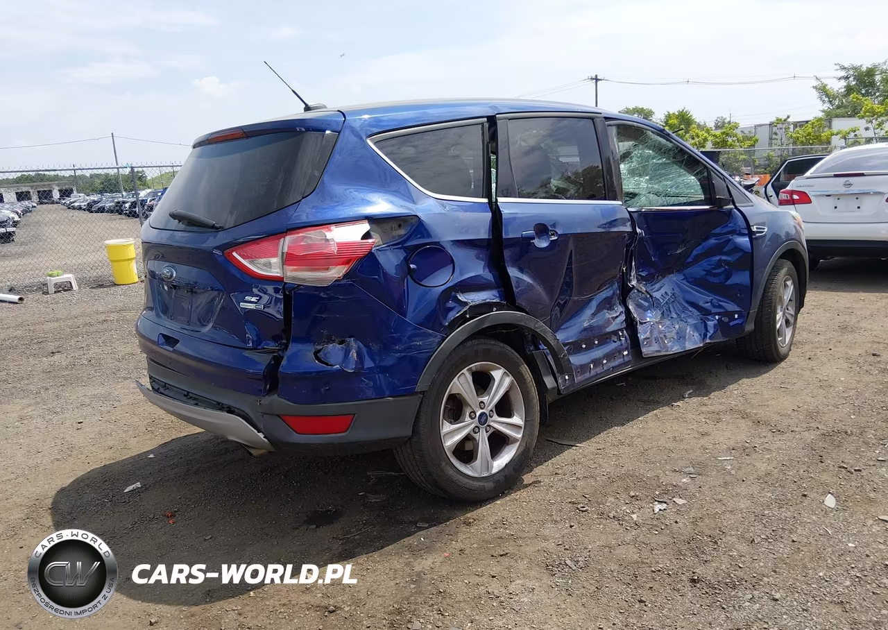 2015 Ford Escape Se VIN:1FMCU9GX2FUC54542 - 4