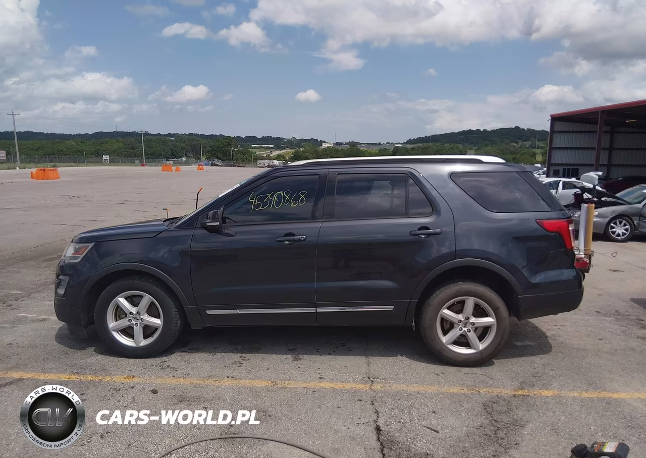 2017 Ford Explorer Xlt VIN:1FM5K8D8XHGC13311 - 14