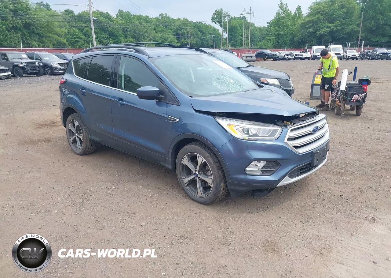 2018 Ford Escape Sel – zdjęcie 1 z 17