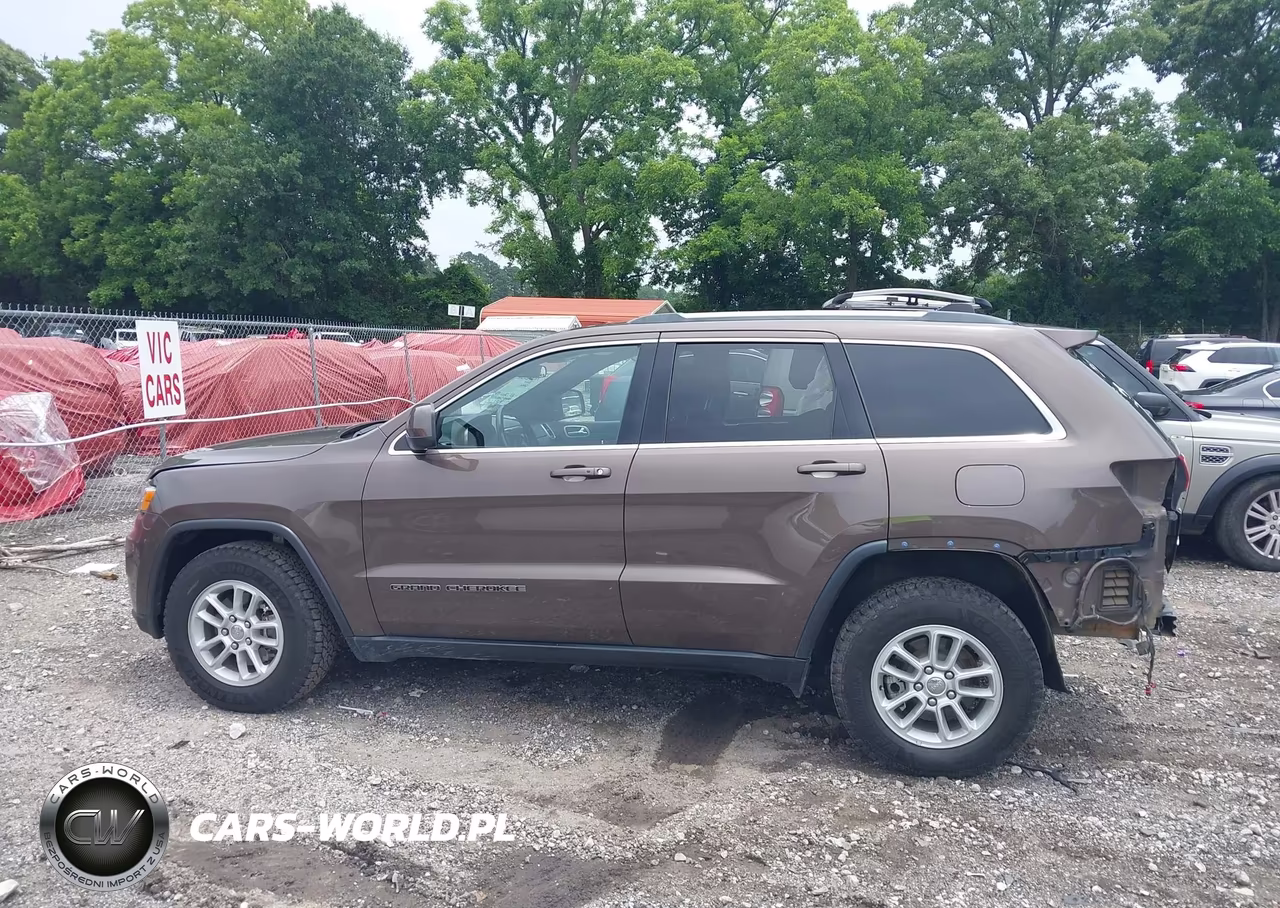 2020 Jeep Grand Cherokee Laredo E 4X4 VIN:1C4RJFAG2LC364250 - 14