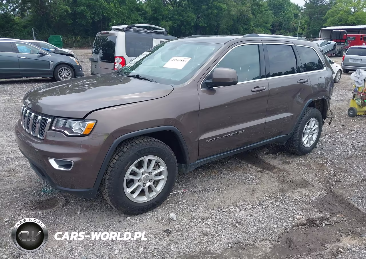 2020 Jeep Grand Cherokee Laredo E 4X4 VIN:1C4RJFAG2LC364250 - 2
