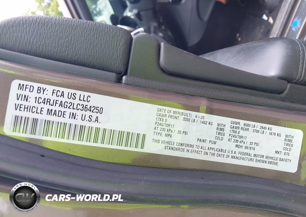 2020 Jeep Grand Cherokee Laredo E 4X4 VIN:1C4RJFAG2LC364250 - 9