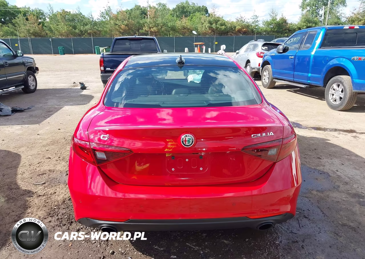 2023 Alfa Romeo Giulia Ti Awd VIN:ZARFANBN4P7670185 - 16