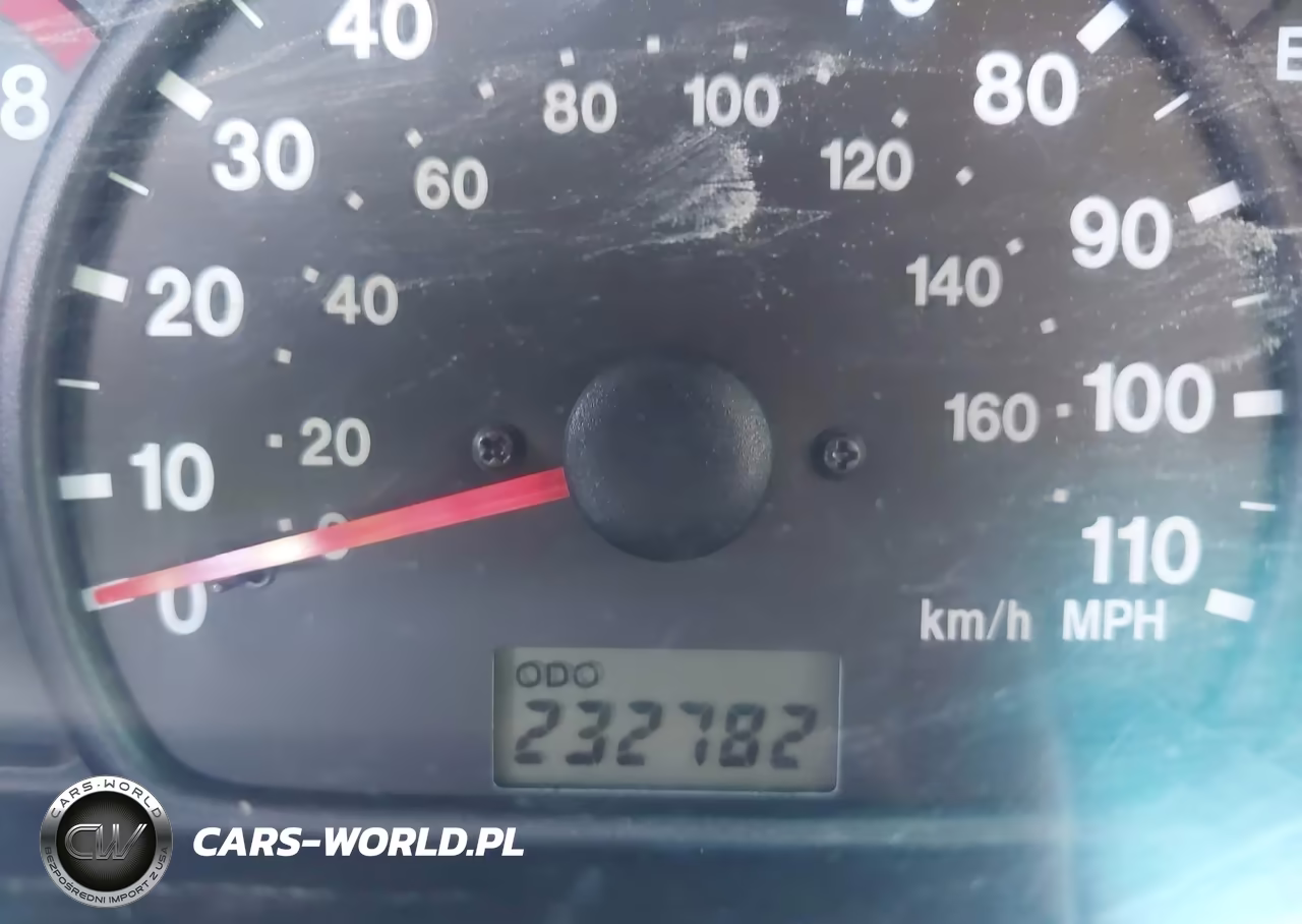 2004 Chevrolet Tracker VIN:2CNBE134246917402 - 7