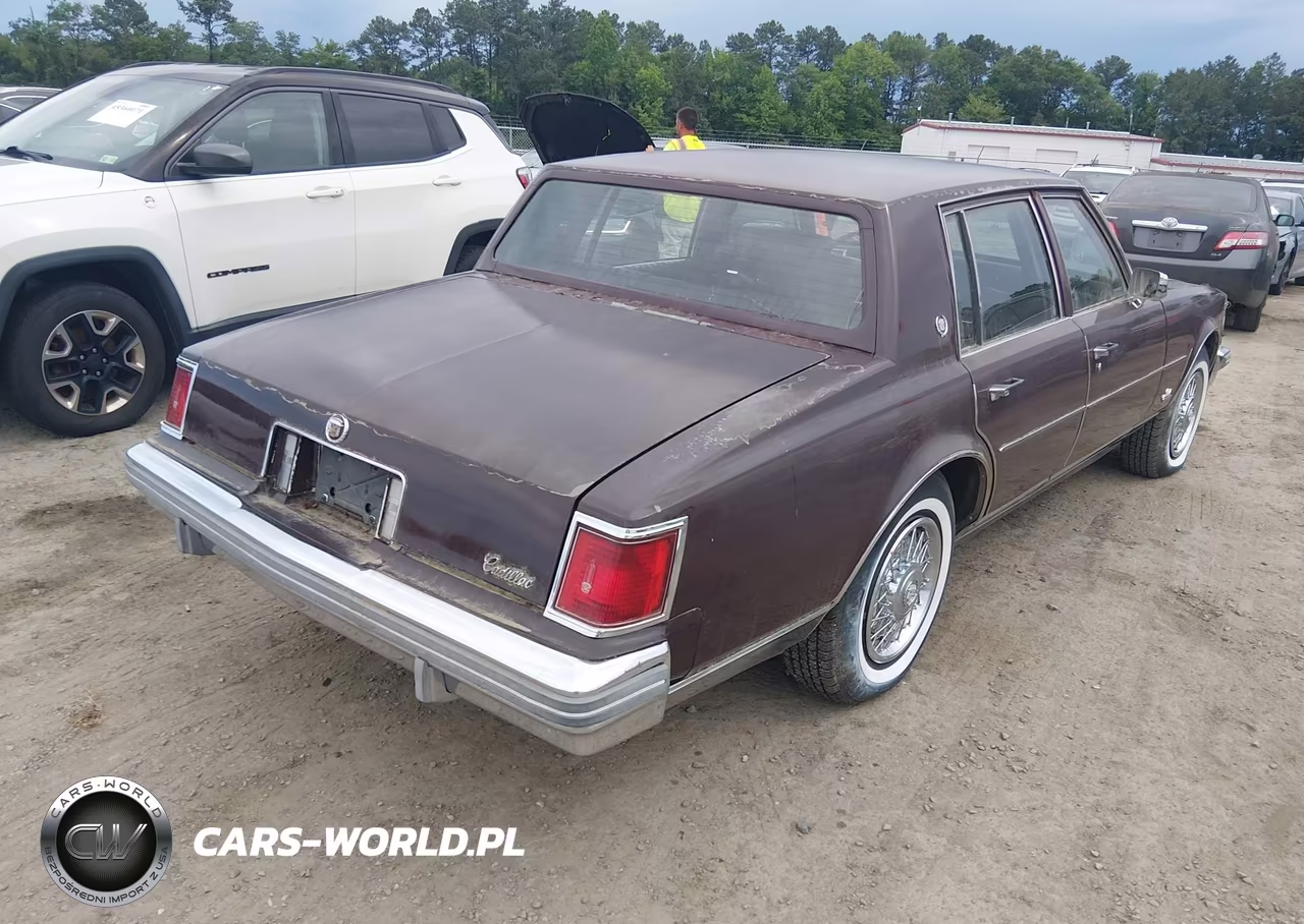 1977 Cadillac Seville VIN:6S69R7Q454712 - 4