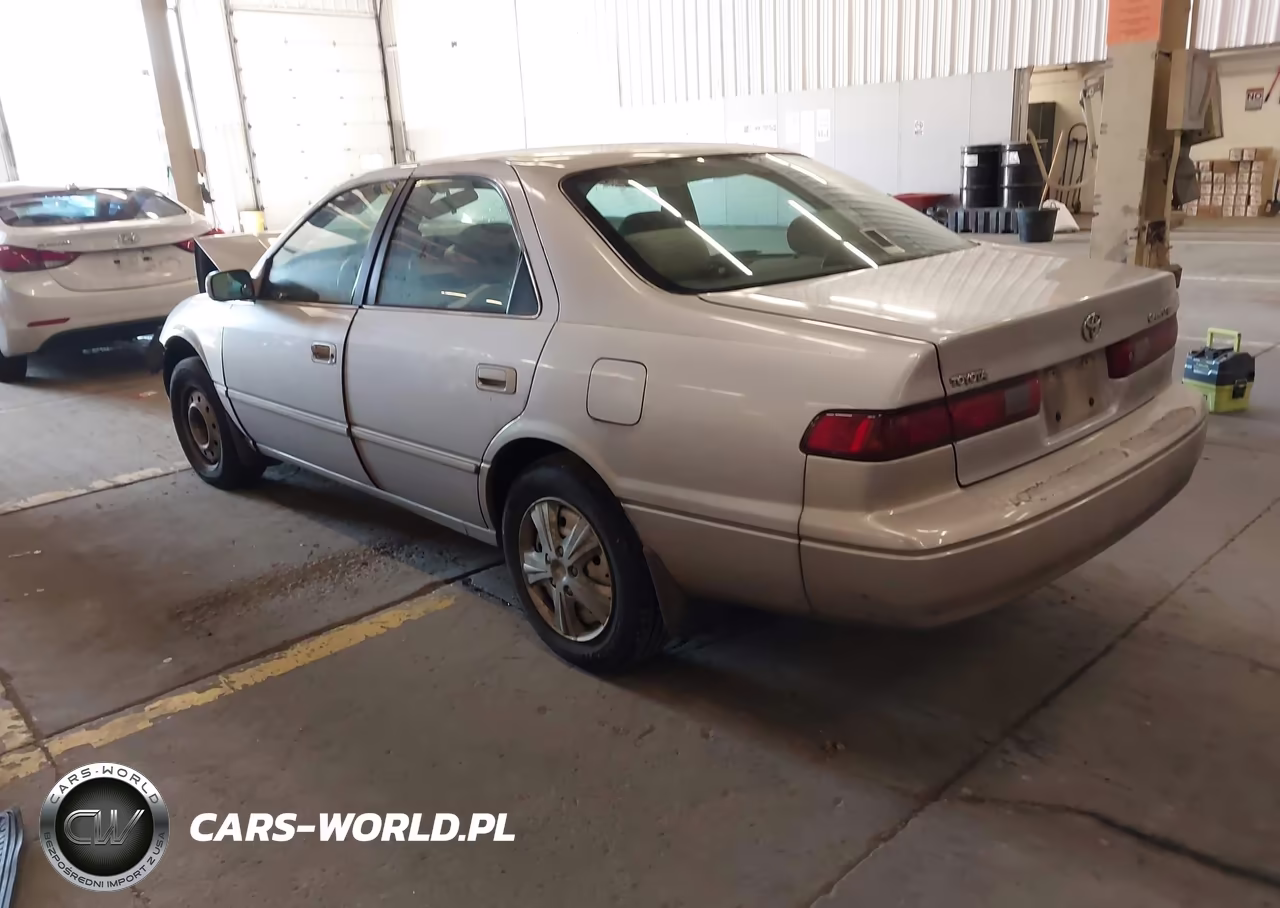1999 Toyota Camry Ce VIN:4T1BG22K6XU476914 - 3