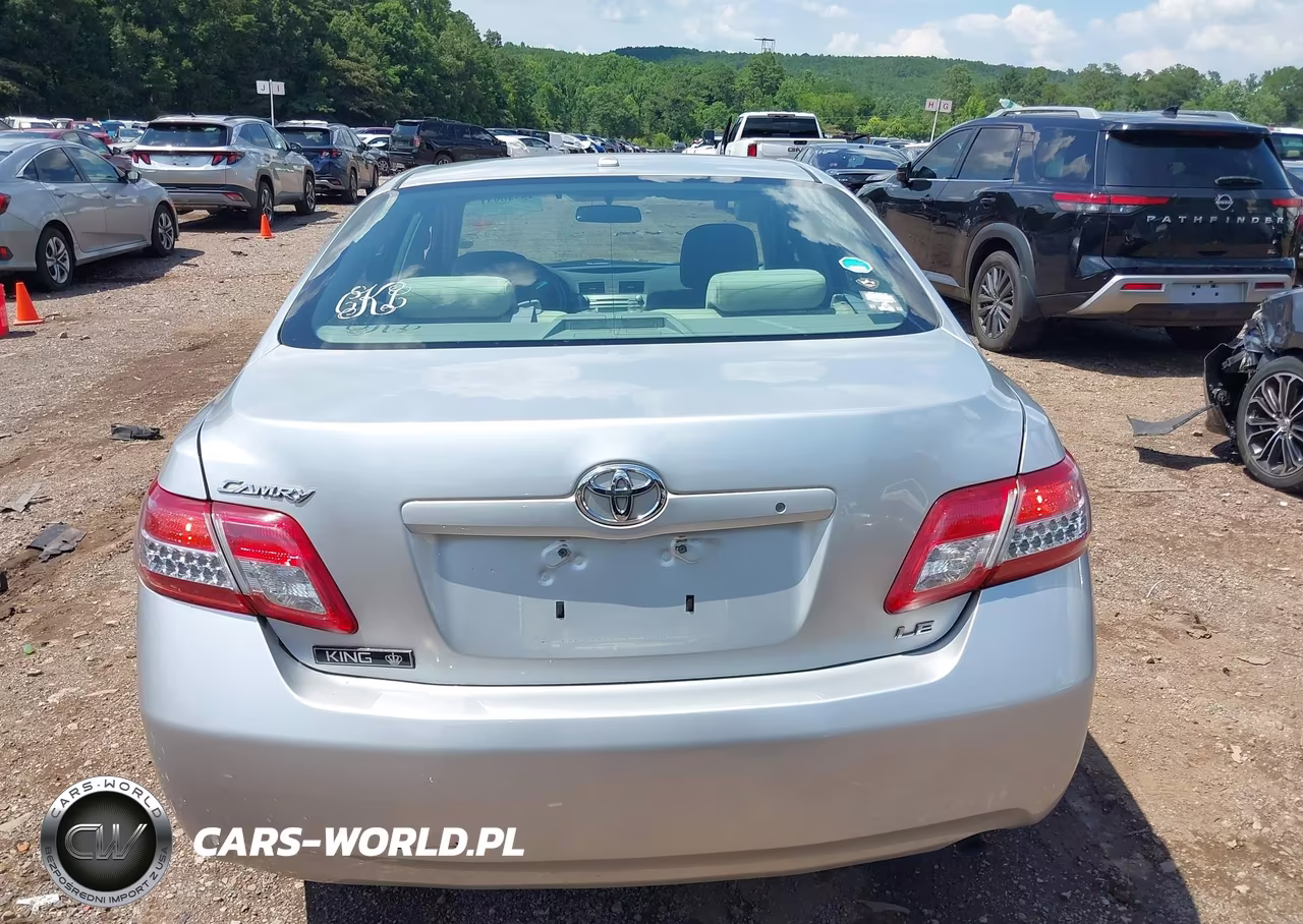 2010 Toyota Camry Le VIN:4T1BF3EK5AU005767 - 17