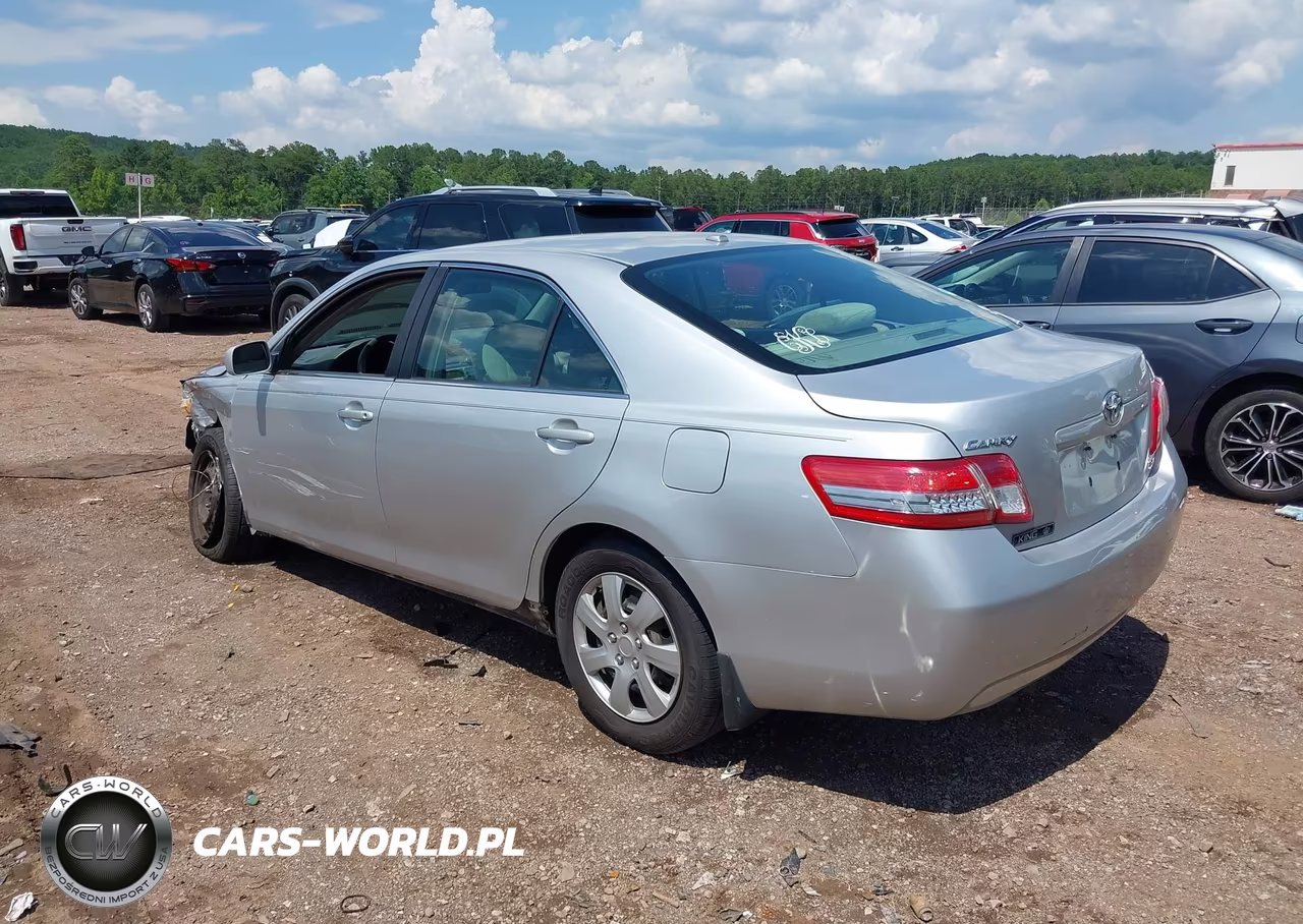 2010 Toyota Camry Le VIN:4T1BF3EK5AU005767 - 3