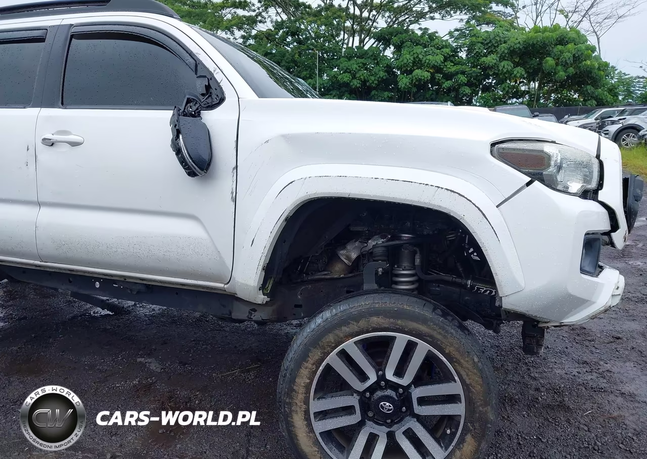 2016 Toyota Tacoma Trd Sport VIN:3TMCZ5AN8GM035564 - 14