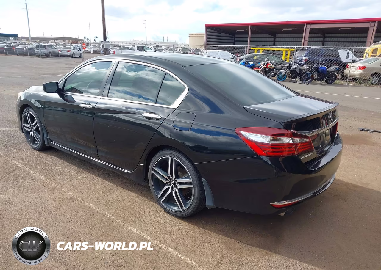 2017 Honda Accord Sport VIN:1HGCR2F57HA173751 - 3