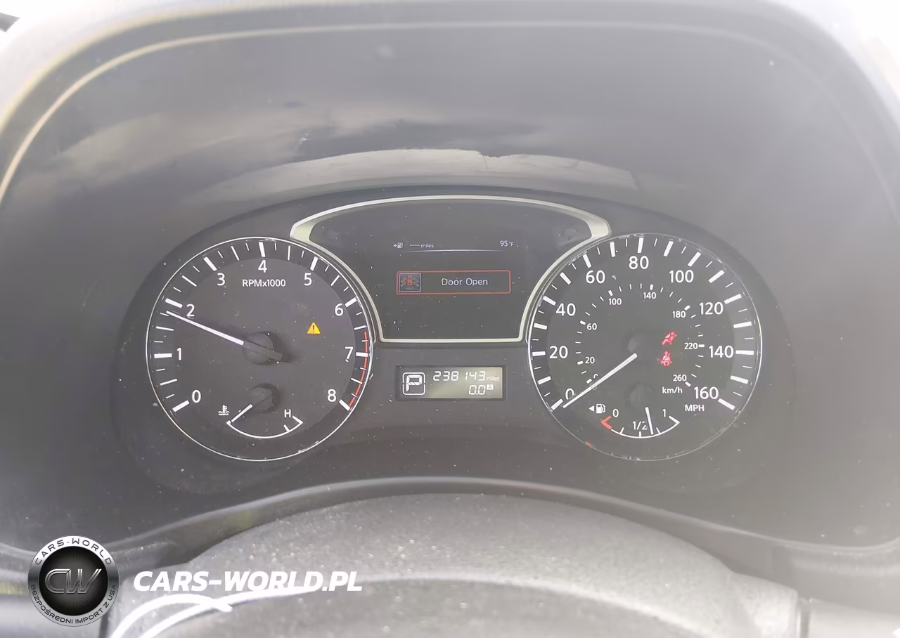 2013 Nissan Pathfinder S VIN:5N1AR2MN7DC601997 - 7