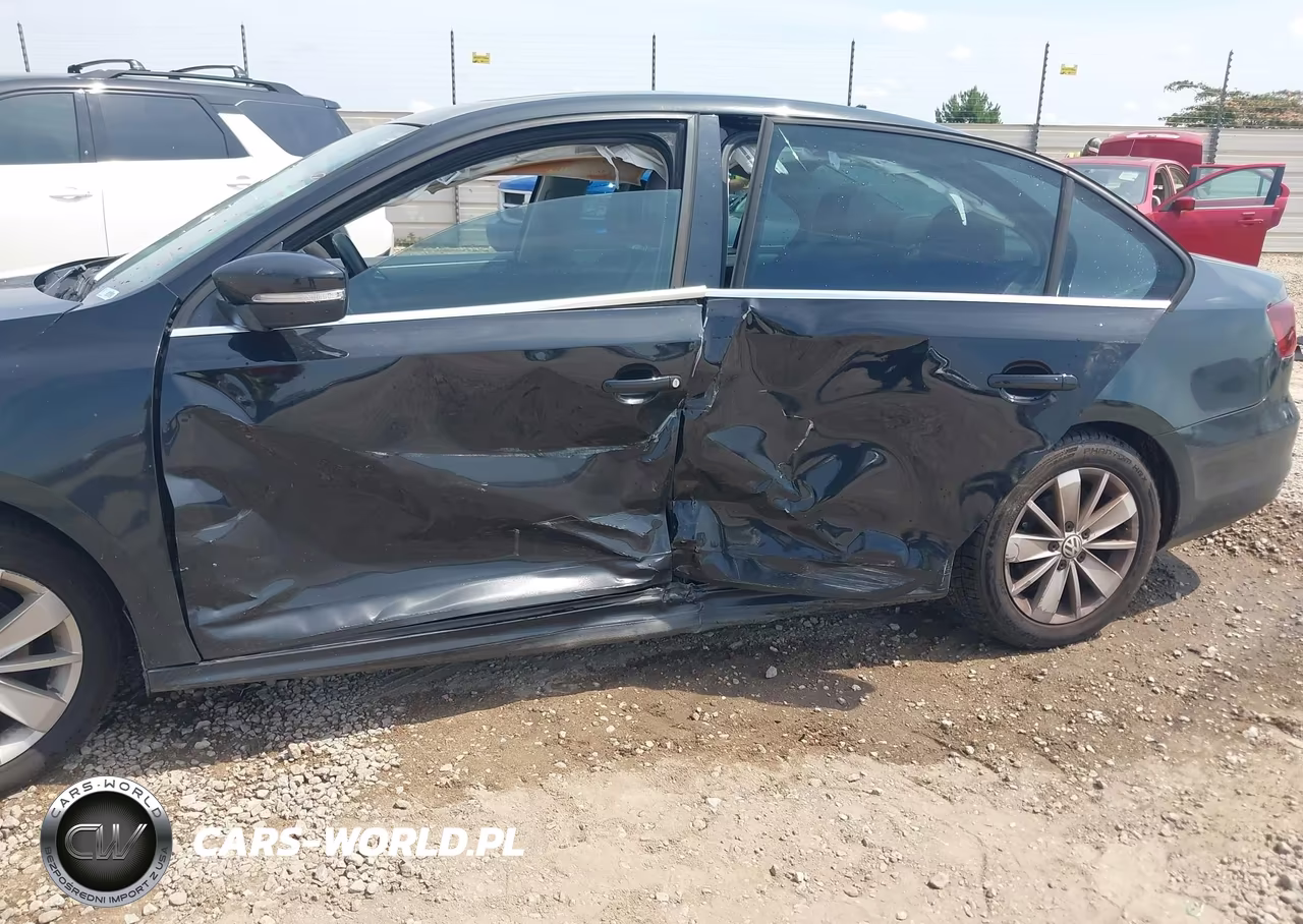 2015 Volkswagen Jetta 1.8T Se VIN:3VWD07AJ7FM300431 - 6