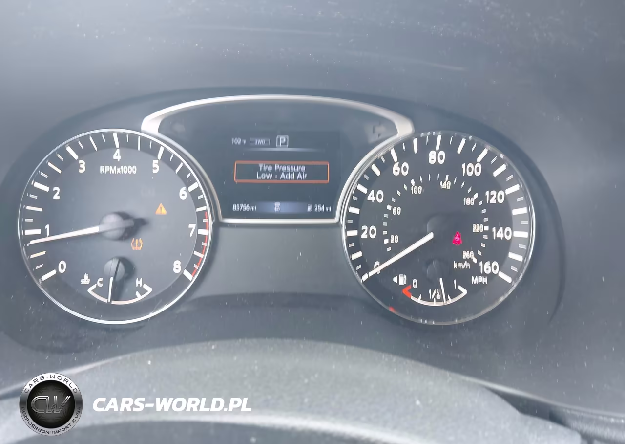 2018 Nissan Pathfinder S VIN:5N1DR2MM5JC678254 - 7