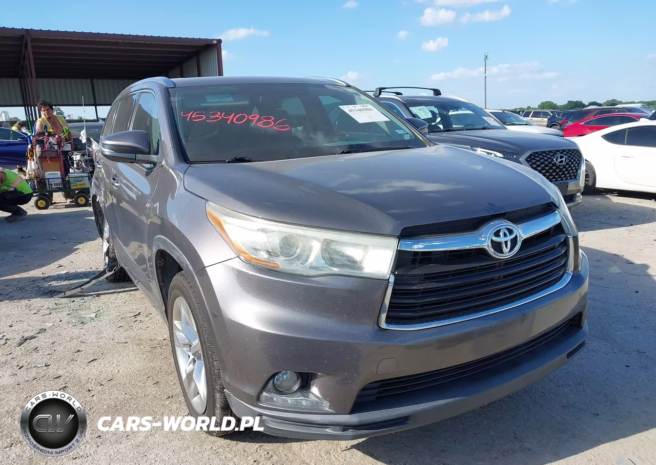 2016 Toyota Highlander Limited V6 – zdjęcie 1 z 16