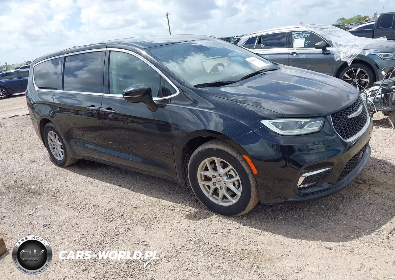 2024 Chrysler Pacifica Touring L VIN:2C4RC1BG5RR136321 - 1