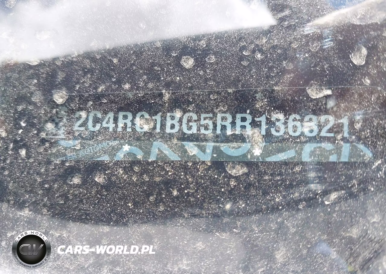 2024 Chrysler Pacifica Touring L VIN:2C4RC1BG5RR136321 - 9