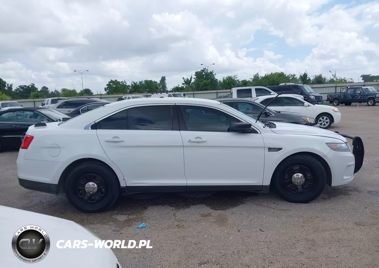 2016 Ford Police Interceptor VIN:1FAHP2MK6GG132323 - 13