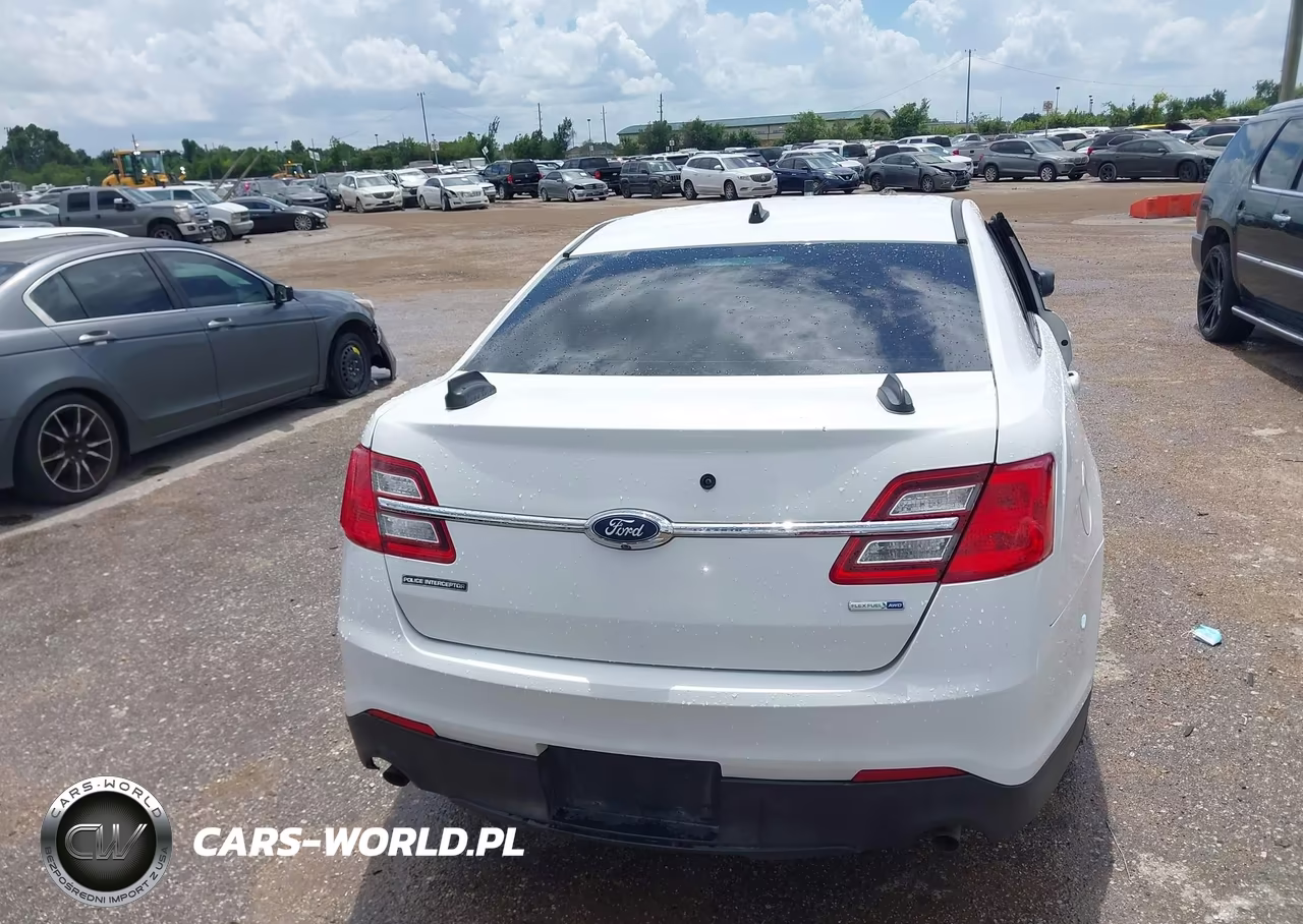 2016 Ford Police Interceptor VIN:1FAHP2MK6GG132323 - 16