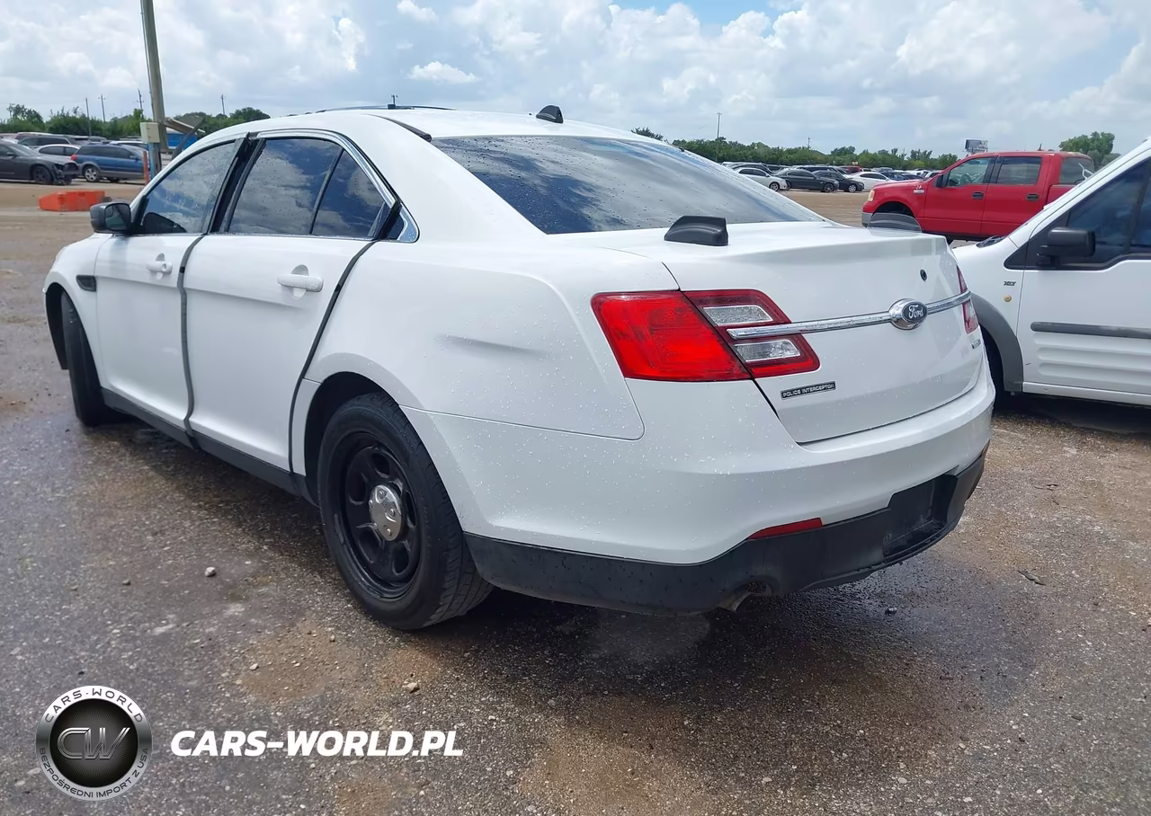 2016 Ford Police Interceptor VIN:1FAHP2MK6GG132323 - 3