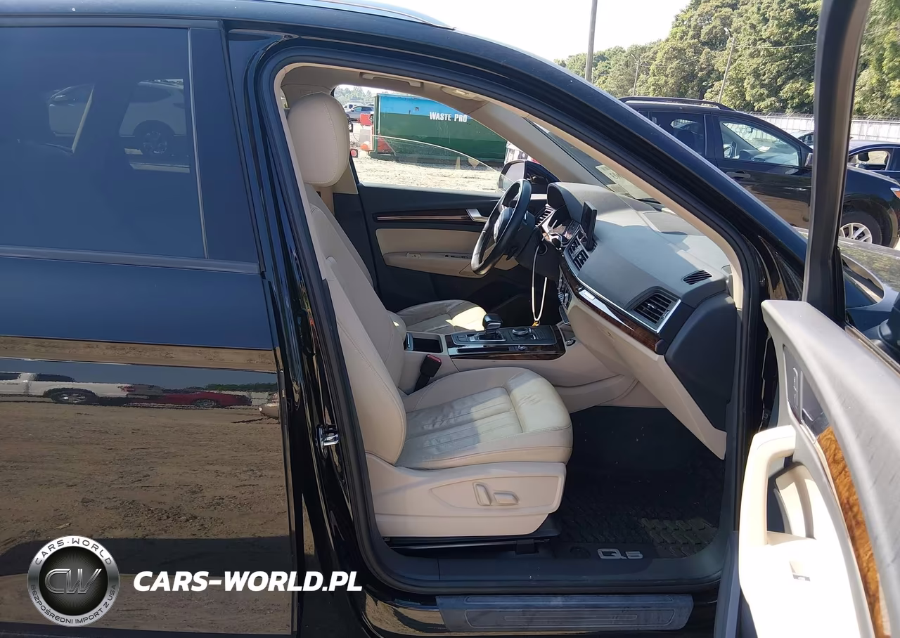 2018 Audi Q5 2.0T Premium-2.0T Tech Premium VIN:WA1ANAFY4J2053406 - 5