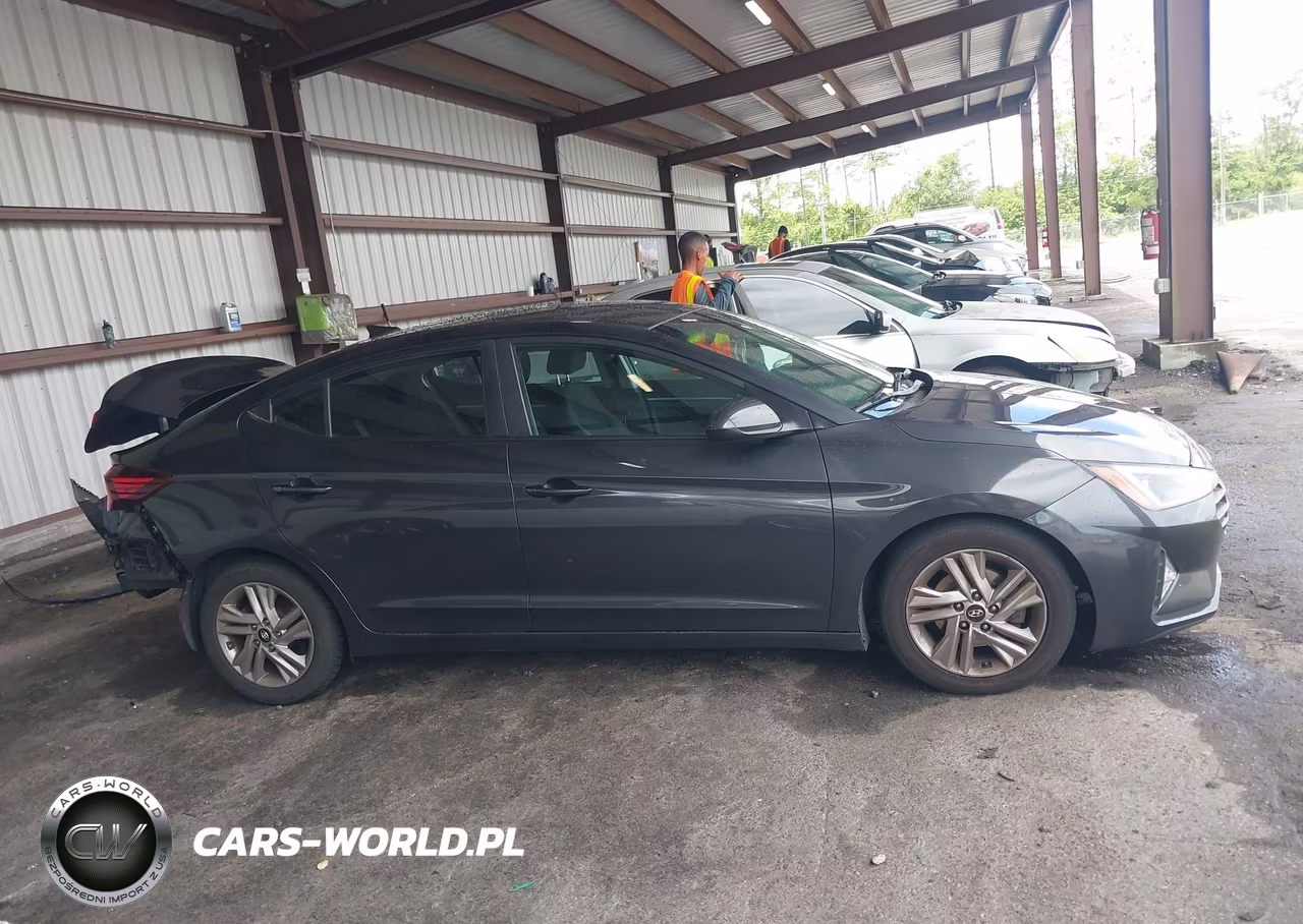 2020 Hyundai Elantra Sel VIN:5NPD84LFXLH555059 - 13