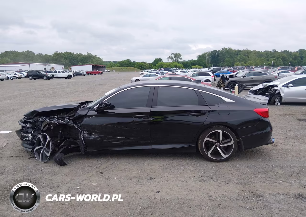 2018 Honda Accord Sport VIN:1HGCV1F3XJA094469 - 13
