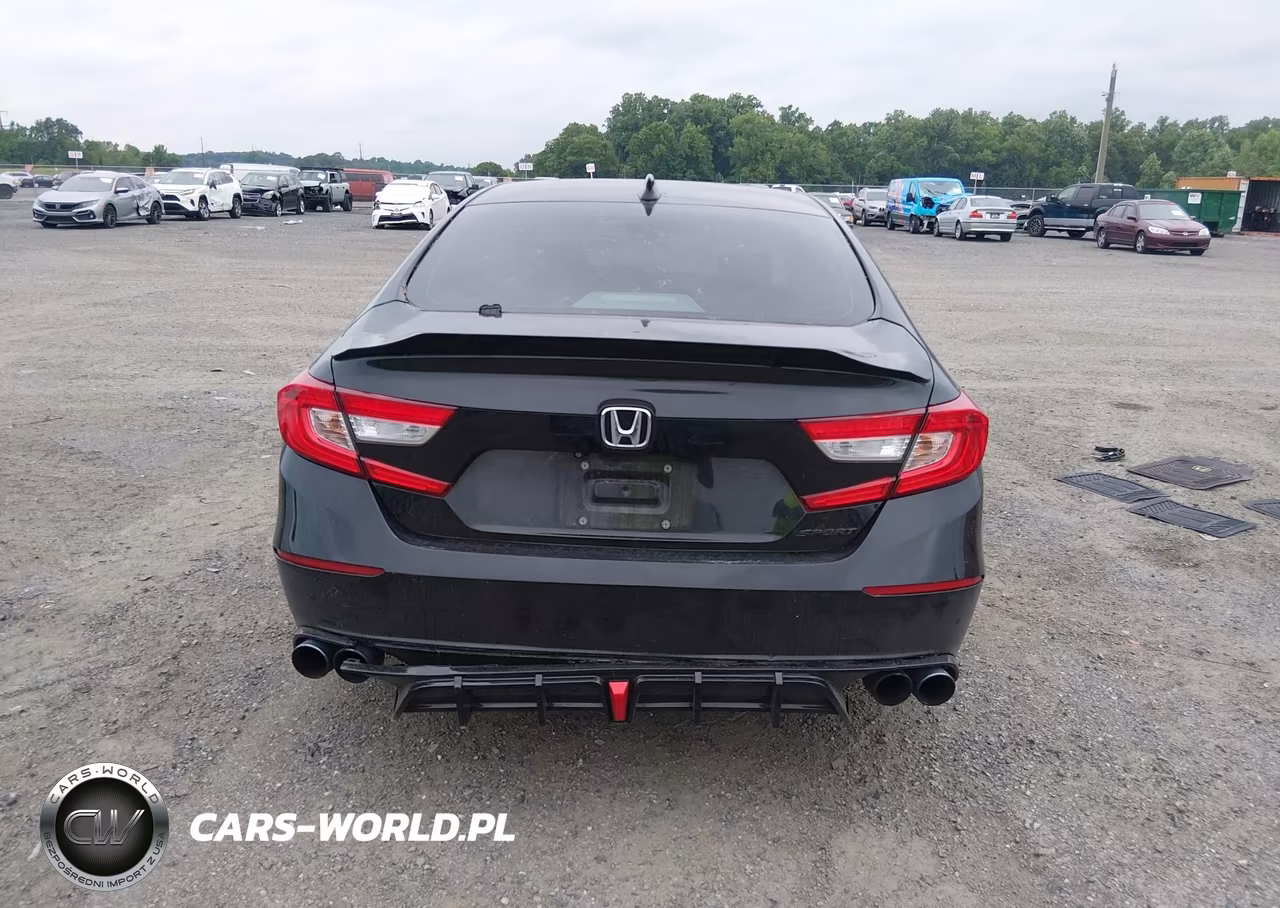 2018 Honda Accord Sport VIN:1HGCV1F3XJA094469 - 15