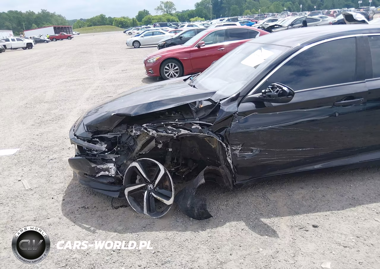 2018 Honda Accord Sport VIN:1HGCV1F3XJA094469 - 6