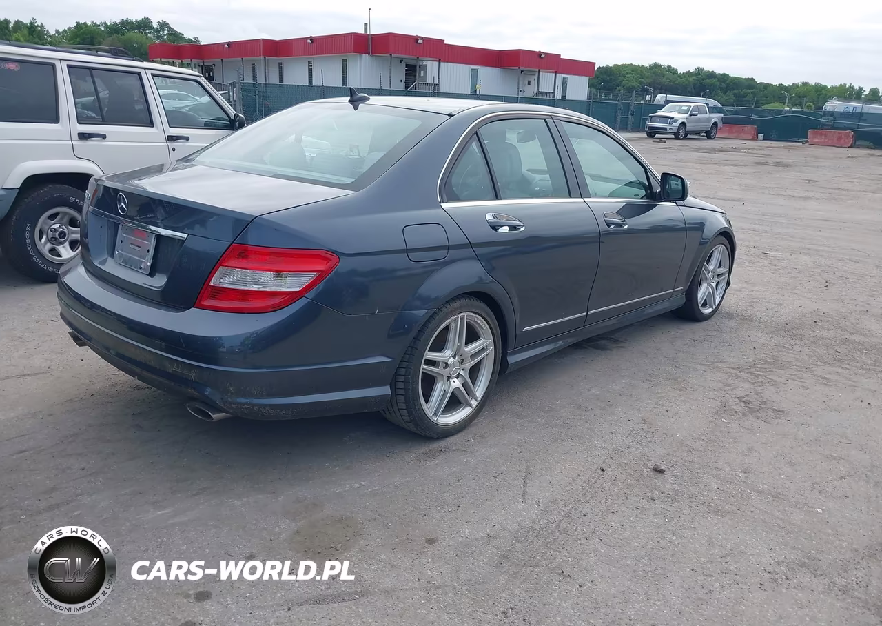 2009 Mercedes-Benz C 300 Luxury-Sport VIN:WDDGF54X59R080010 - 4