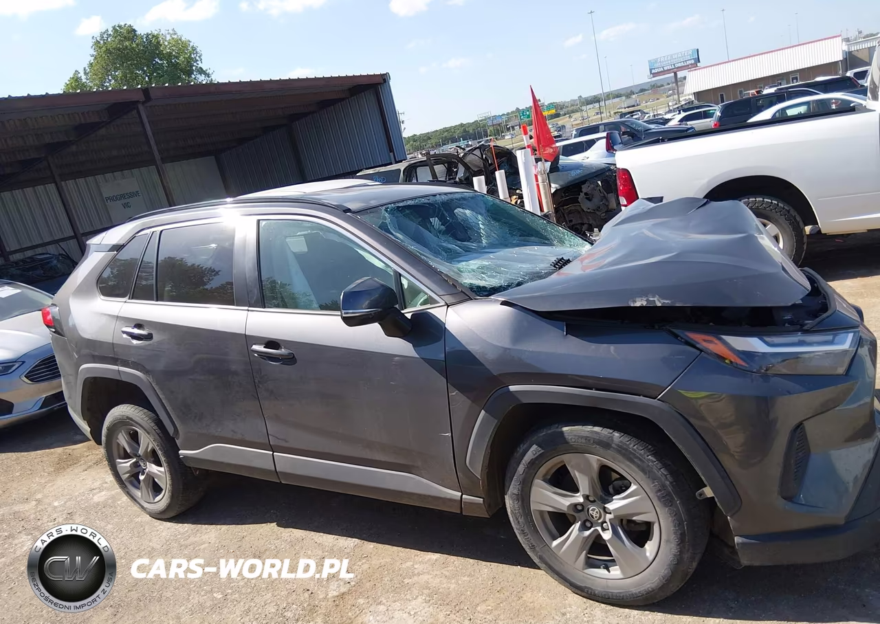 2022 Toyota Rav4 Hybrid Xle VIN:4T3RWRFV3NU054621 - 12